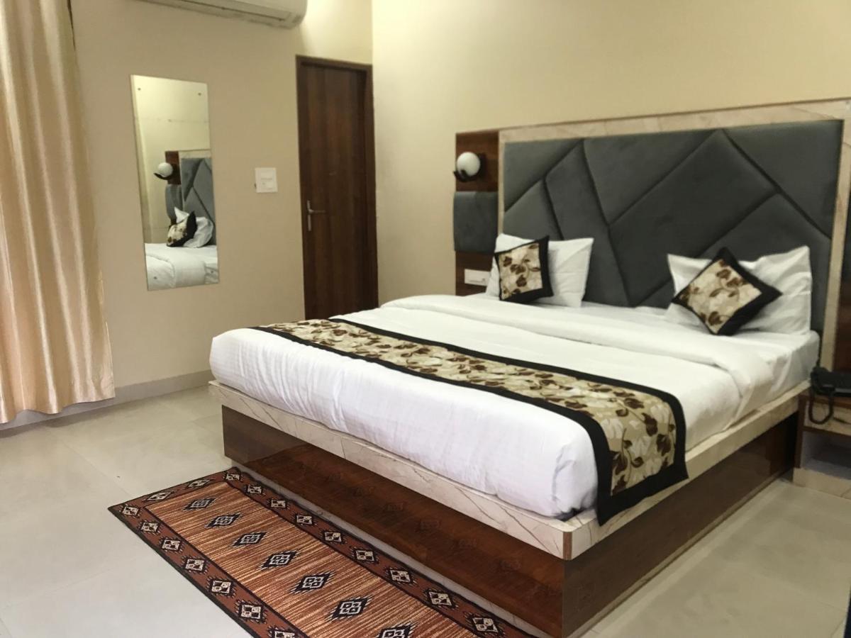The Sunshine Apartment อัครา ภายนอก รูปภาพ